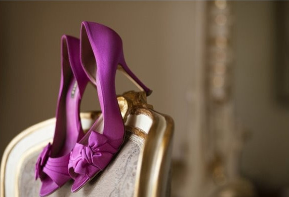 唯美图片高跟鞋时尚紫色搭配高跟鞋唯美