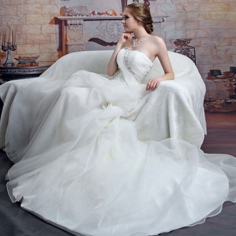 女人的梦想   唯美华丽的婚纱礼服图片
