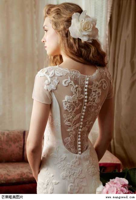 婚纱后背的风景唯美性感婚纱礼服