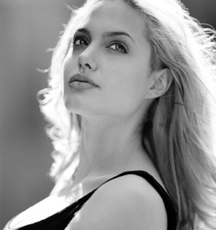 1997年摄影师镜头下的Angelina Jolie