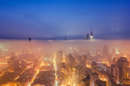  俯瞰整个大上海唯美摄影