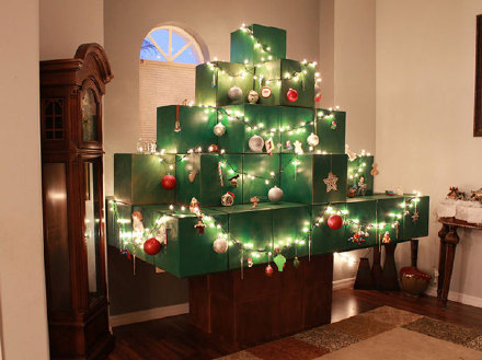  创意圣诞树图片：过个不一样的圣诞节