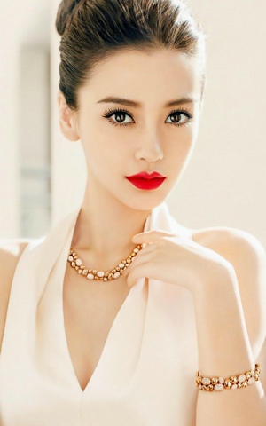 完美女神Angelababy