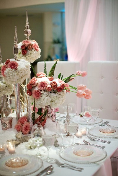 一辈子一次的极限精致  浪漫唯美婚礼花桌图片