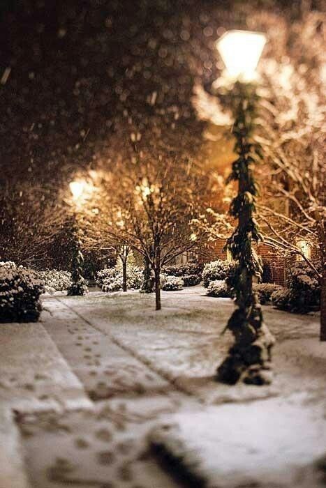 风雪夜归人谁为你点亮一盏心灯唯美意境图片