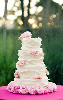  唯美精致唯一的创意婚礼蛋糕图片
