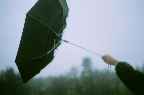 想你不止下雨天